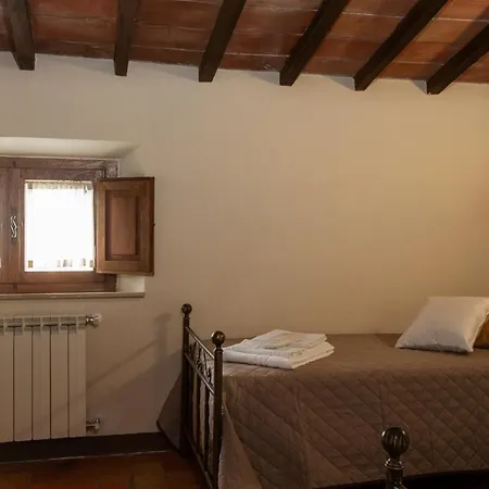 Il Porcellum Konukevi 3*