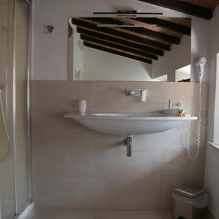 Il Porcellum Konukevi