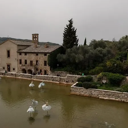 Konukevi Il Porcellum Bagno Vignoni